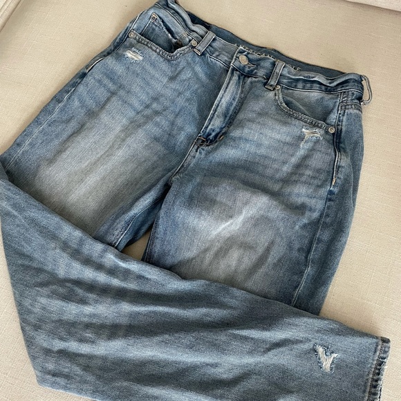 American eagle ripped straight leg jeans - Picture 2 of 3